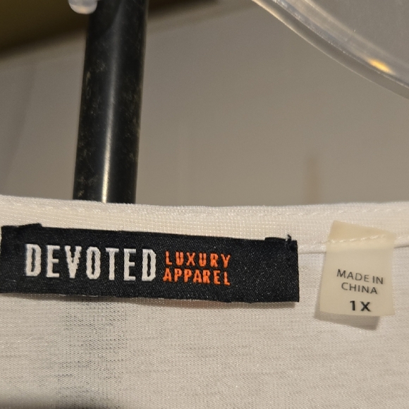 Elegant White Blouse with Lace-Up Detail - Picture 2 of 6